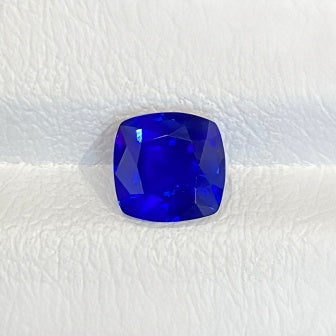 How to Choose High-Quality Sapphires - Ultimate Buyer's Guide | Gembear