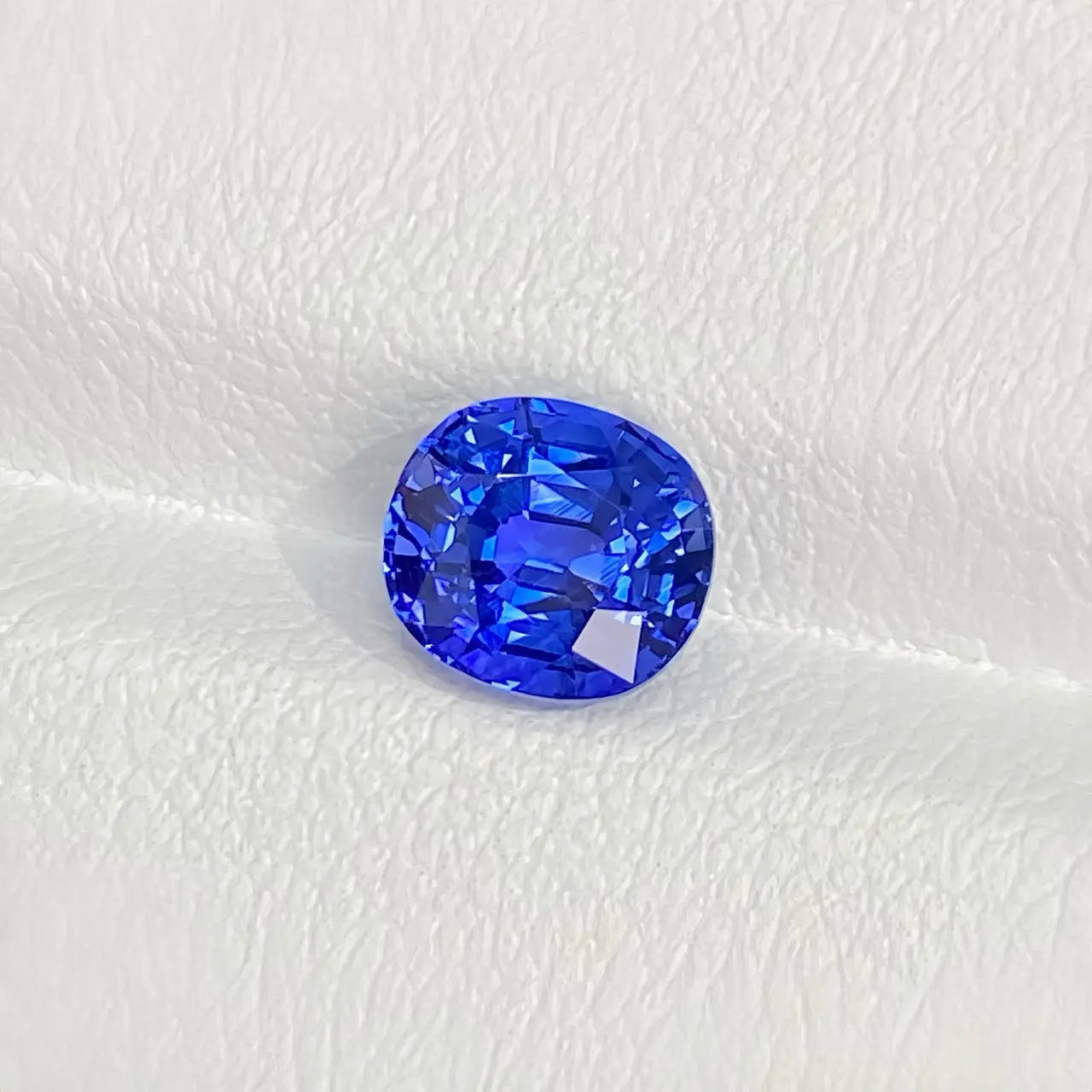 2.02ct cornflower blue sapphire｜Gembear