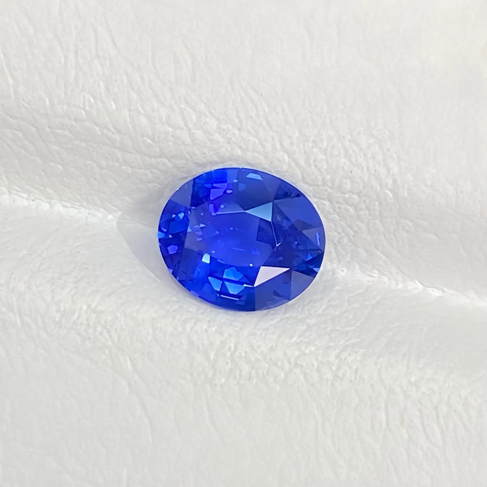 1.55ct Vivid Velvet Cornflower Blue Sapphire | Gembear