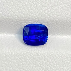 Premium Royal Blue Sapphire Top View